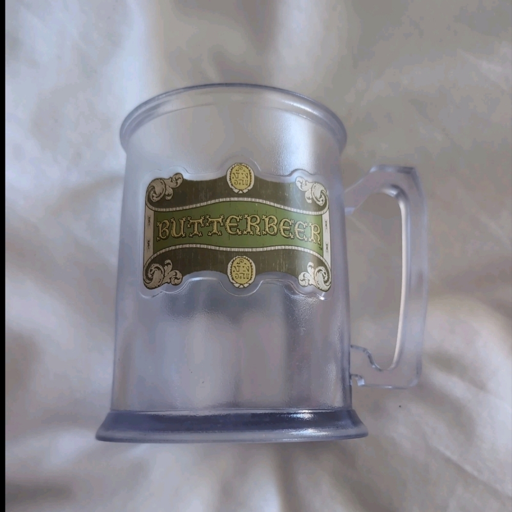 The Wizarding World Of Harry Potter Butterbeer Frosted Plastic Mug